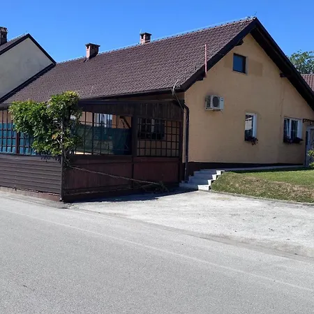 Apartma Rozman Apartment *
